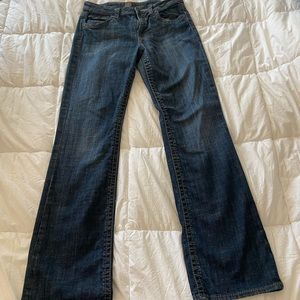 Women’s jeans